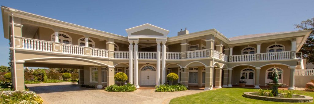 grand lux boutique manor exterior